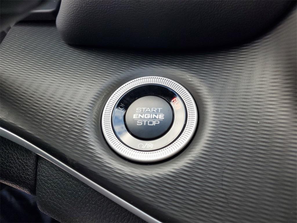 new 2025 Jeep Grand Cherokee L car