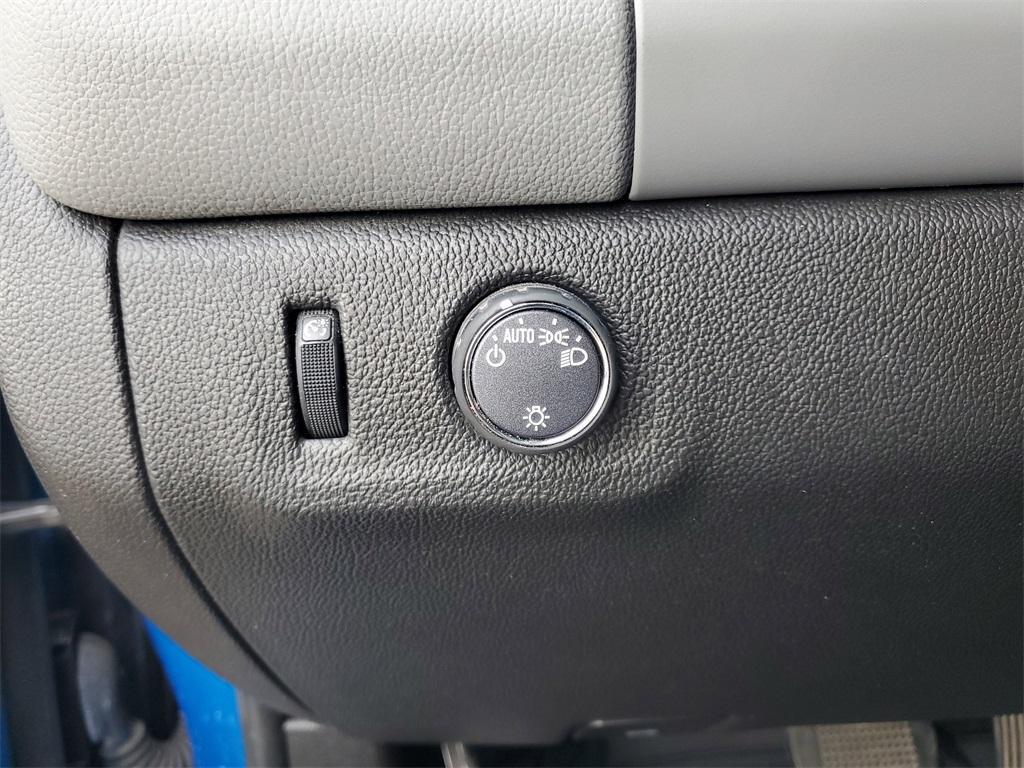 used 2022 Chevrolet Colorado car, priced at $25,899