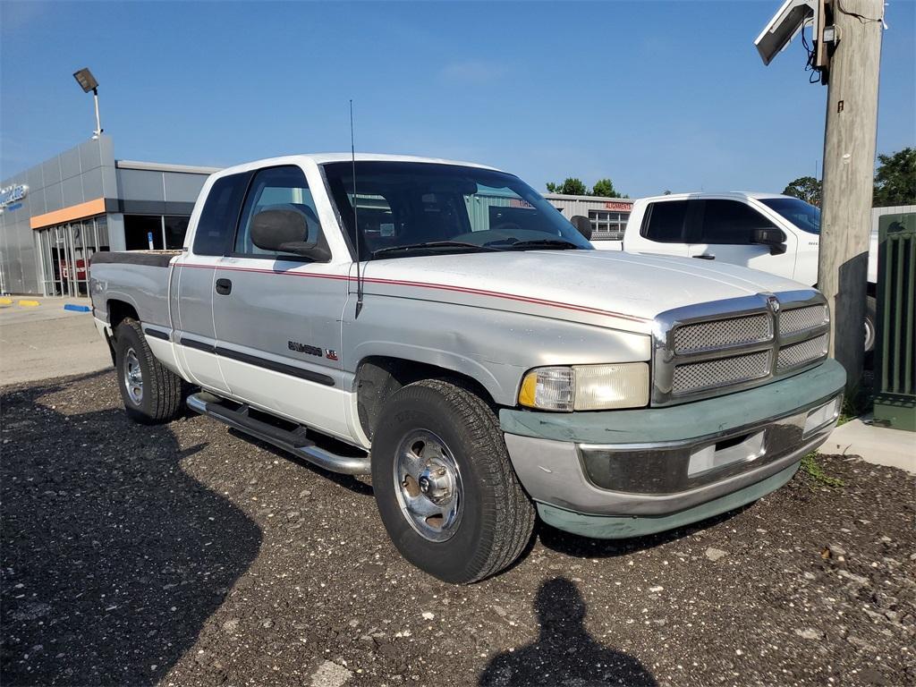 used 1998 Dodge Ram 1500 car, priced at $6,000