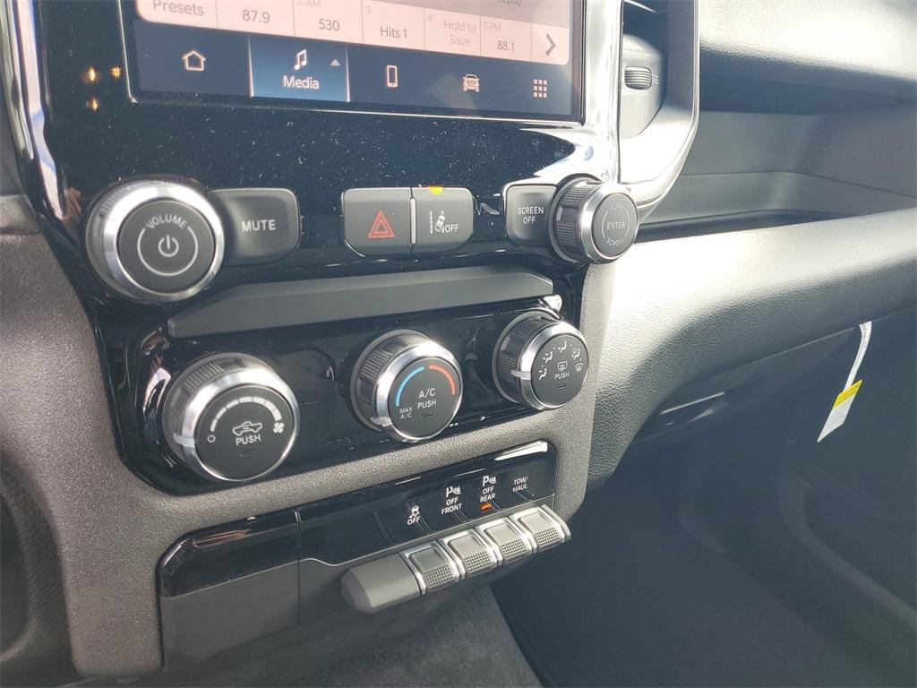 new 2025 Ram 1500 car