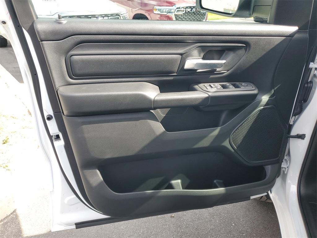 new 2025 Ram 1500 car