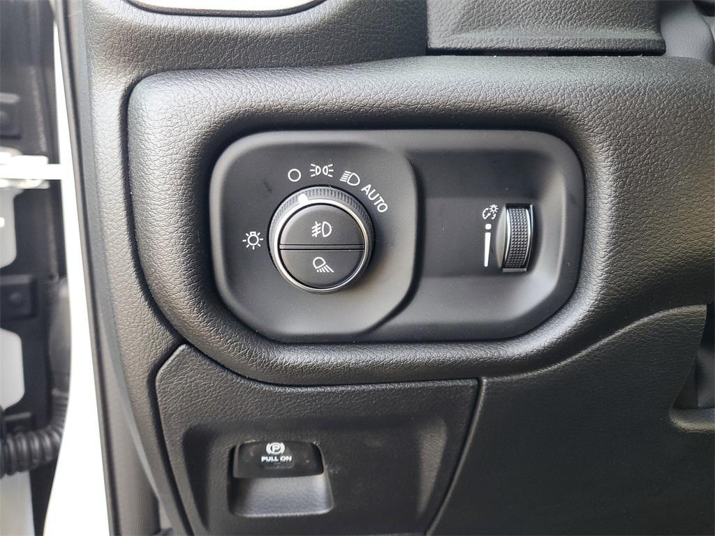 new 2025 Ram 1500 car, priced at $53,325