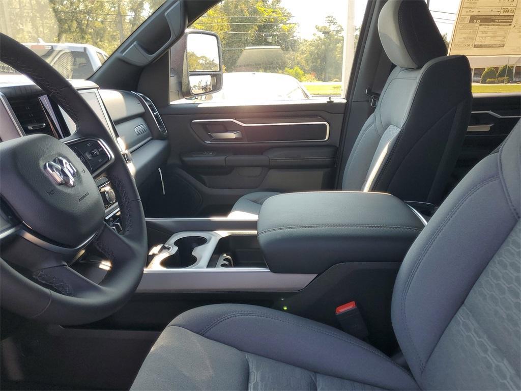 new 2025 Ram 1500 car, priced at $60,987