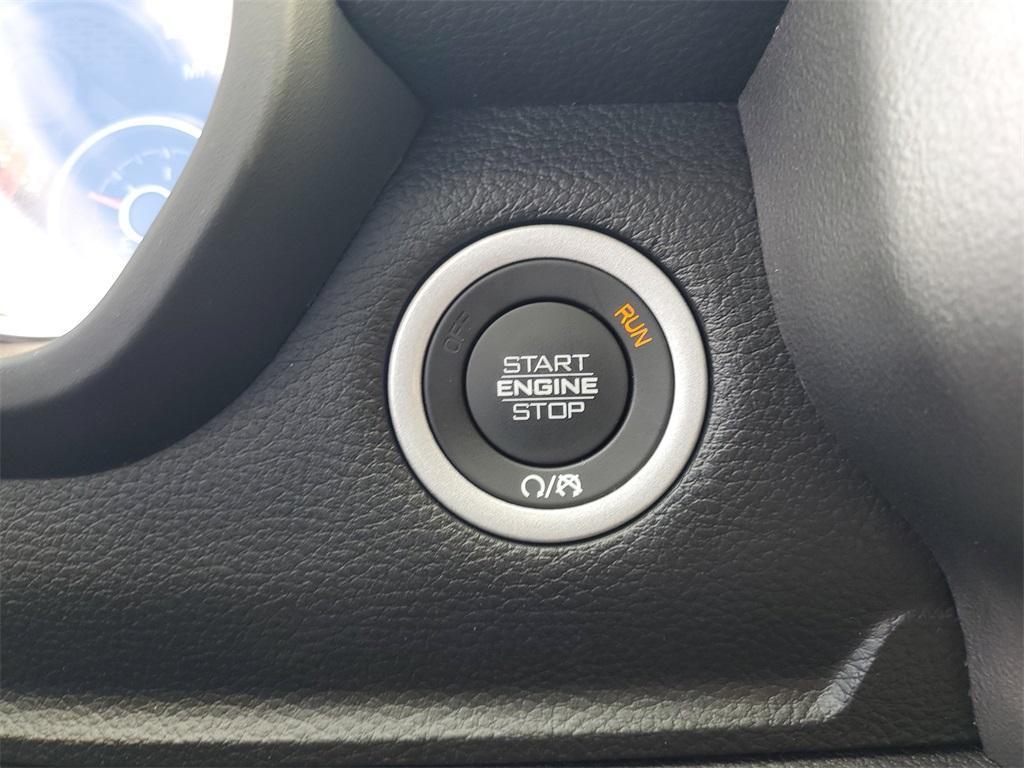 new 2025 Ram 1500 car, priced at $62,915