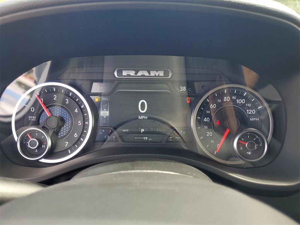 new 2025 Ram 1500 car, priced at $62,915