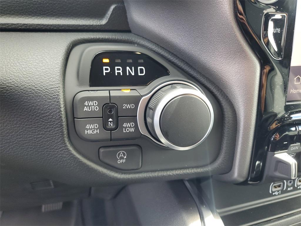 new 2025 Ram 1500 car, priced at $62,915