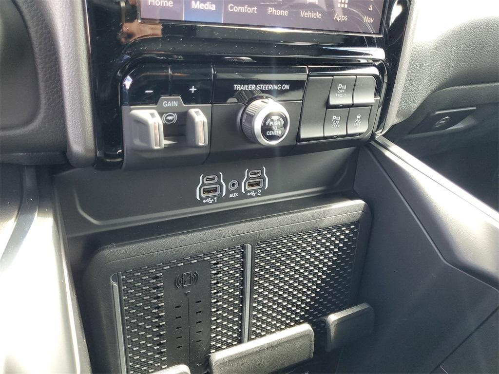 new 2025 Ram 1500 car, priced at $62,915