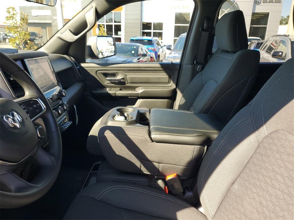 new 2025 Ram 1500 car