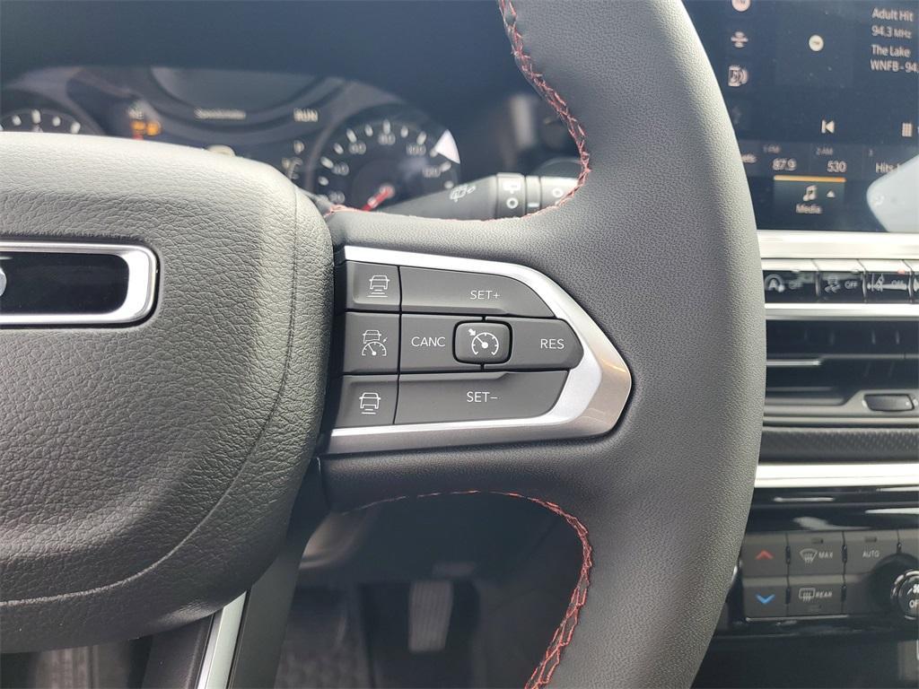 new 2026 Jeep Compass car, priced at $34,392