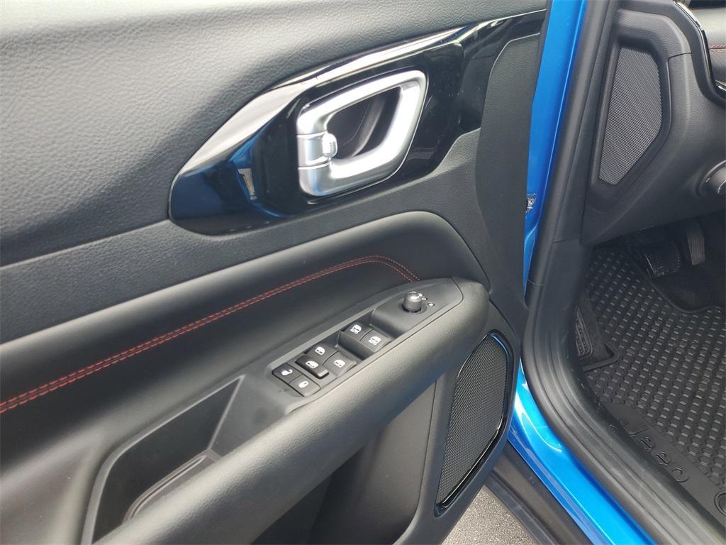 new 2026 Jeep Compass car, priced at $34,392