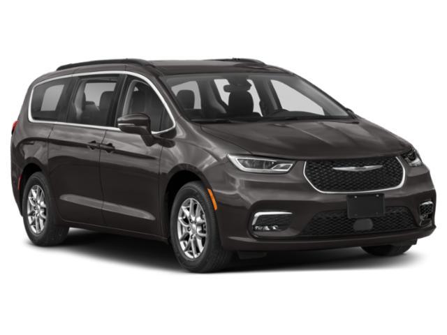 used 2021 Chrysler Pacifica car, priced at $24,864