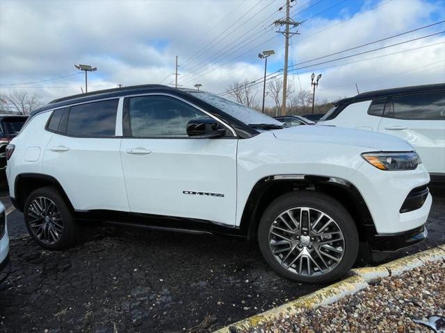 new 2024 Jeep Compass car, priced at $29,909