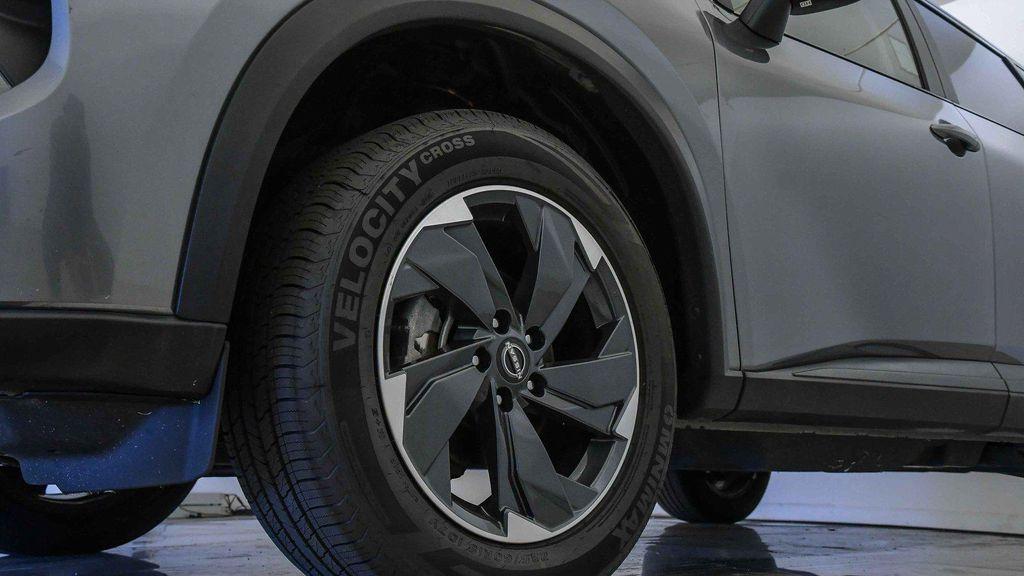 used 2024 Nissan Rogue car, priced at $18,765