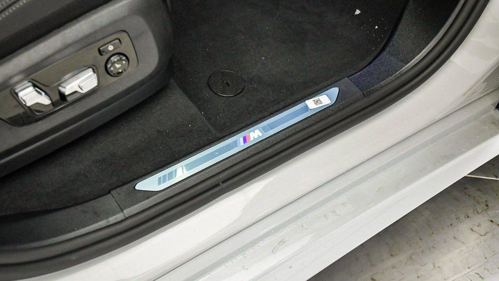 new 2026 BMW X5 PHEV car, priced at $86,100