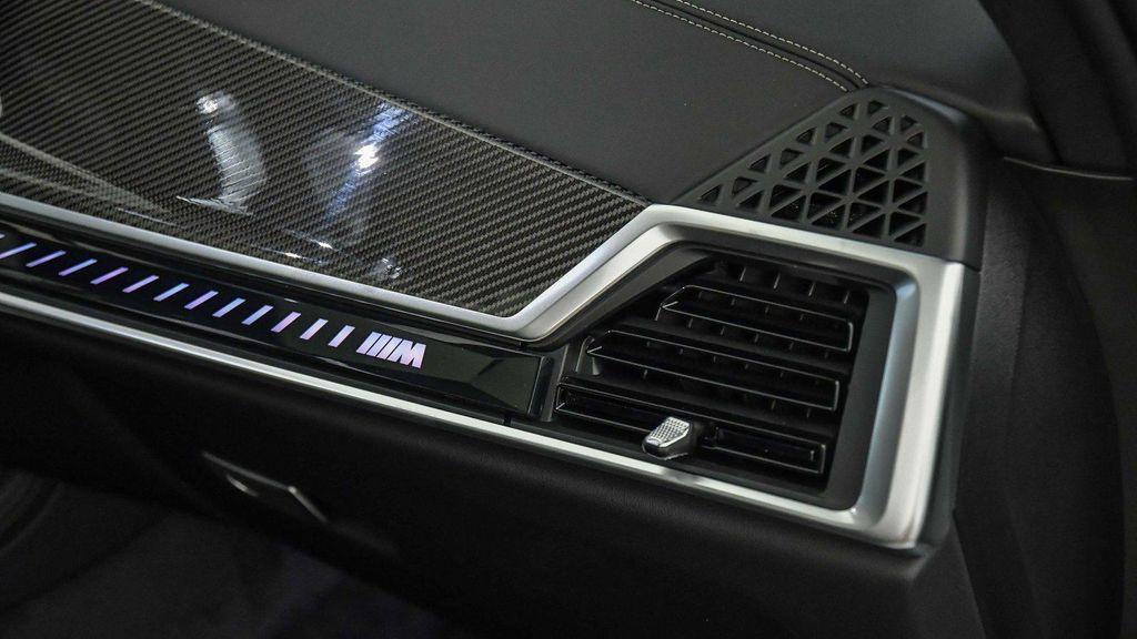 new 2026 BMW X7 car, priced at $119,715