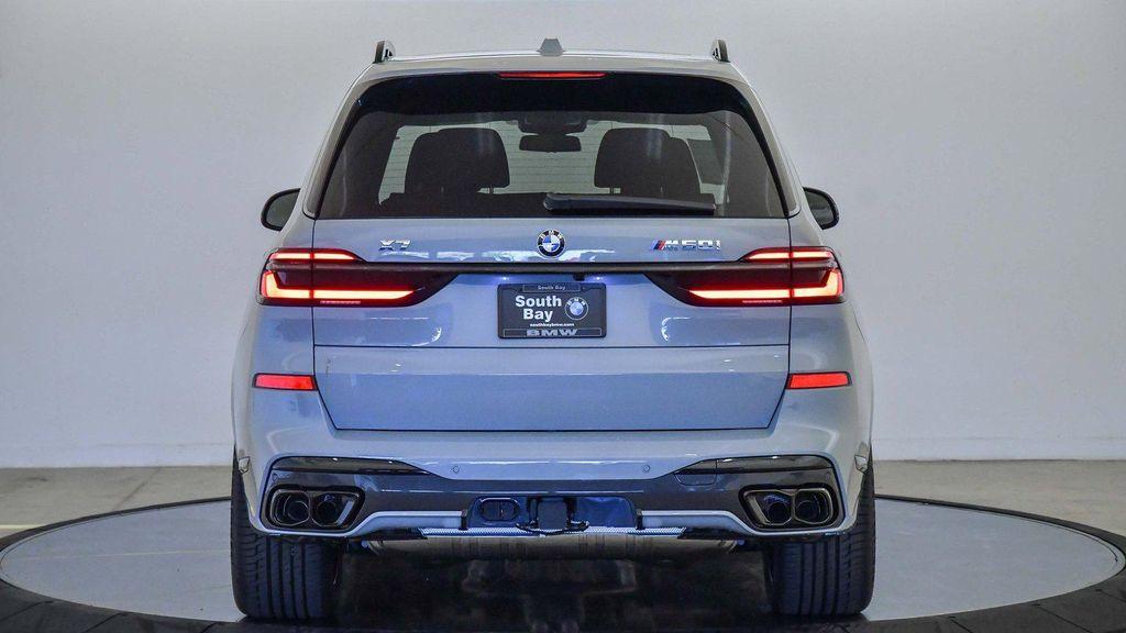 new 2026 BMW X7 car, priced at $119,715