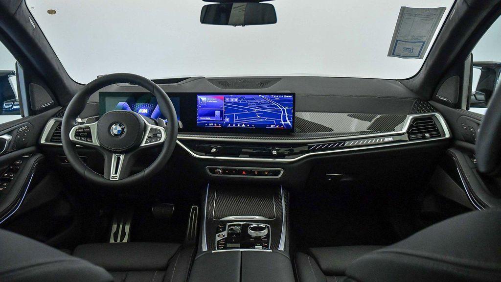 new 2026 BMW X7 car, priced at $119,715