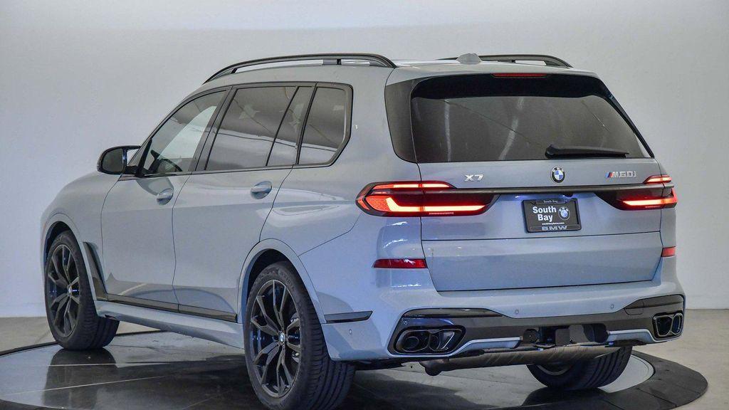 new 2026 BMW X7 car, priced at $119,715