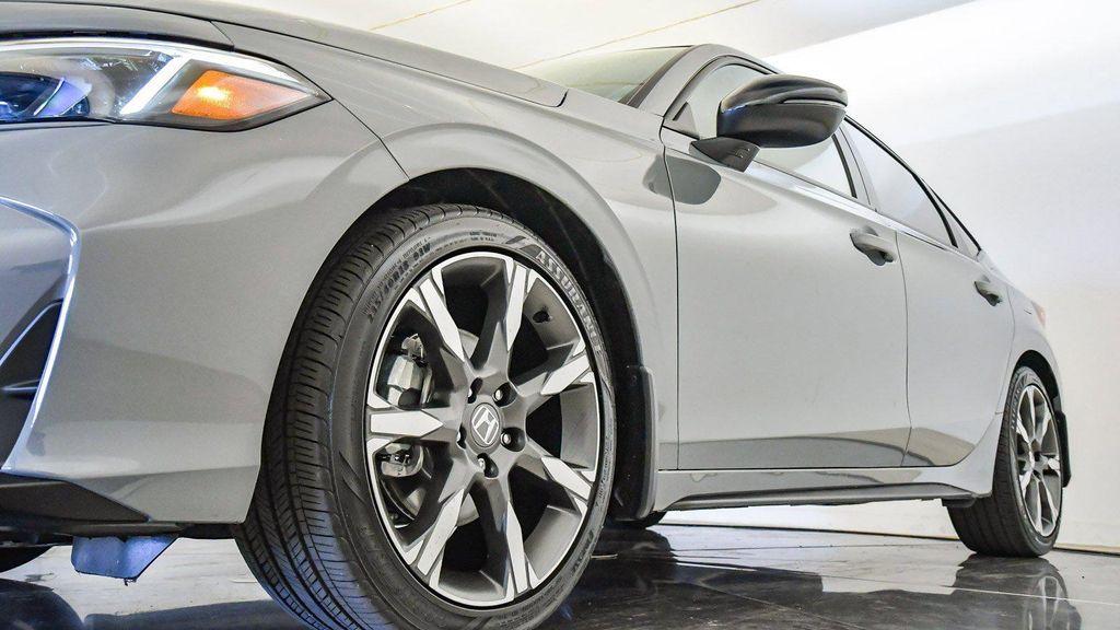 used 2025 Honda Civic Hybrid car, priced at $31,156