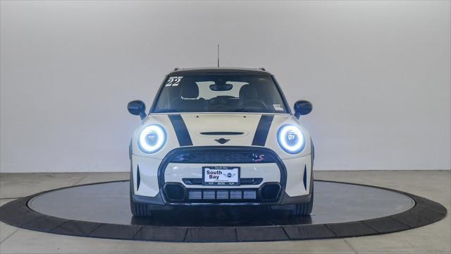 used 2022 MINI Hardtop car, priced at $26,399