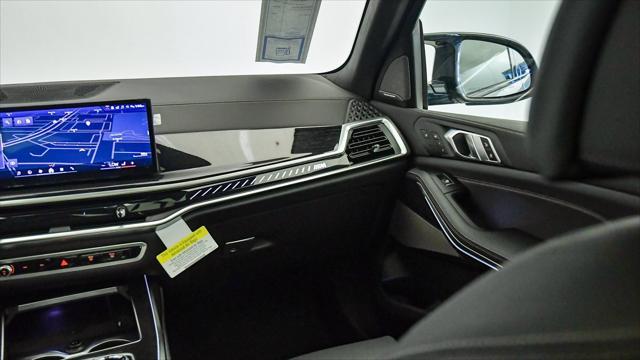 new 2026 BMW X7 car, priced at $120,425