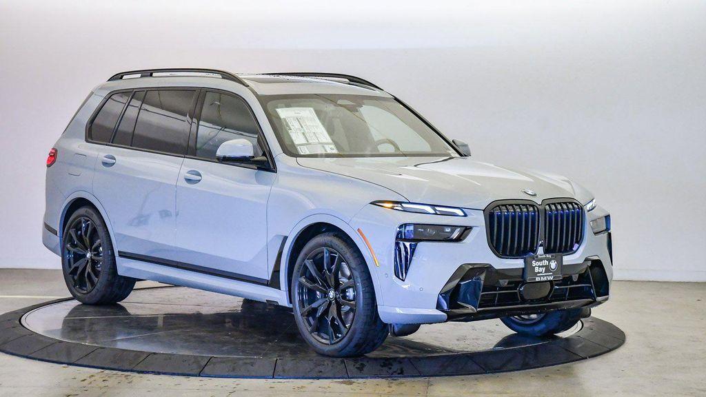new 2026 BMW X7 car, priced at $94,315