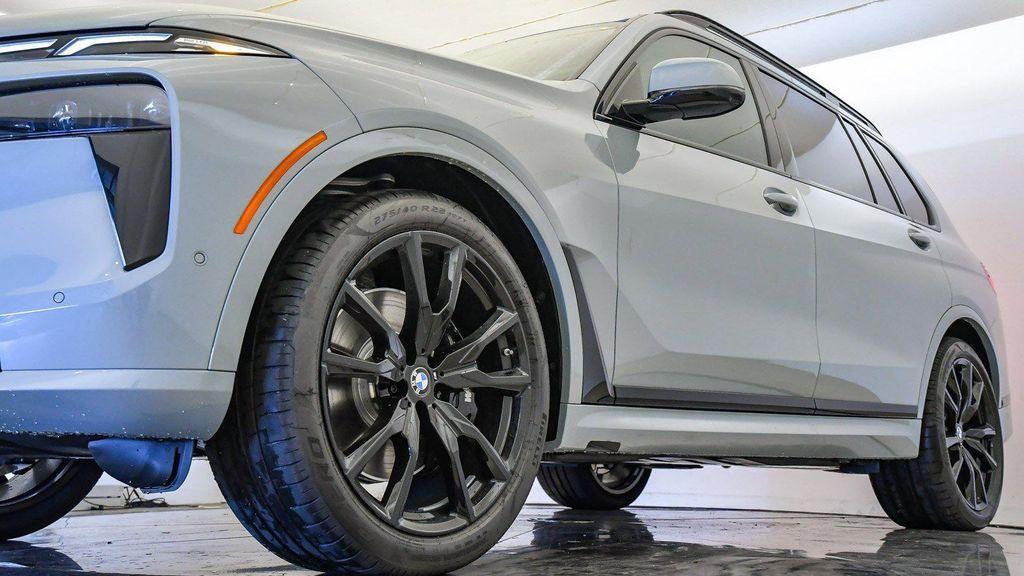 new 2026 BMW X7 car, priced at $94,315