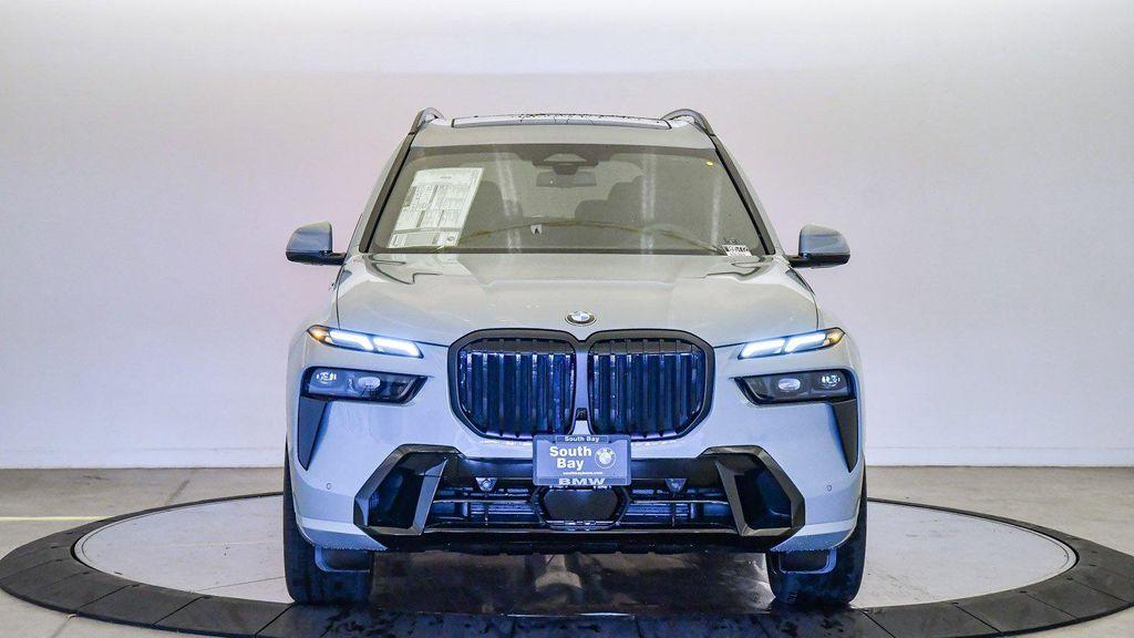 new 2026 BMW X7 car, priced at $94,315