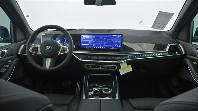 new 2025 BMW X7 car, priced at $92,280