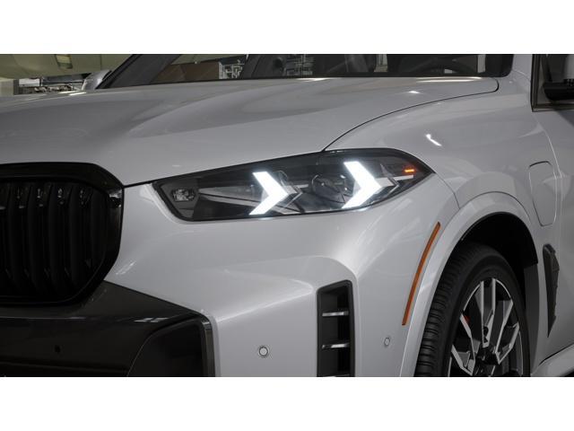 new 2025 BMW X5 PHEV car, priced at $81,040