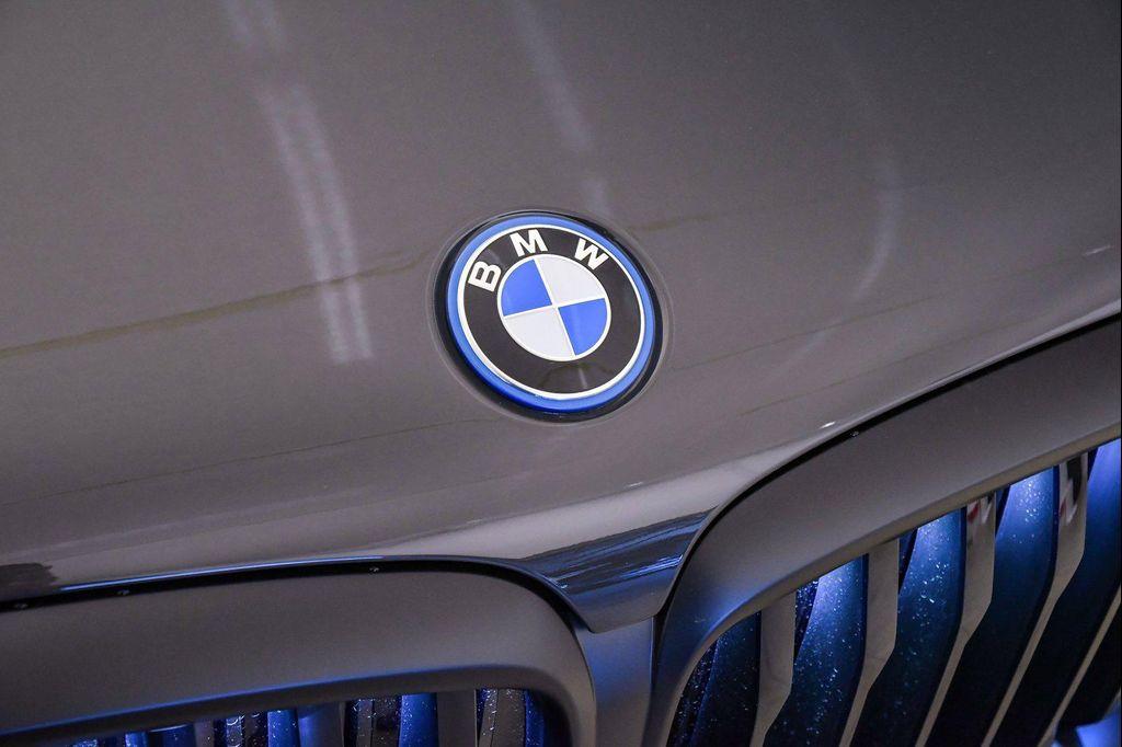 new 2026 BMW X5 PHEV car, priced at $83,725