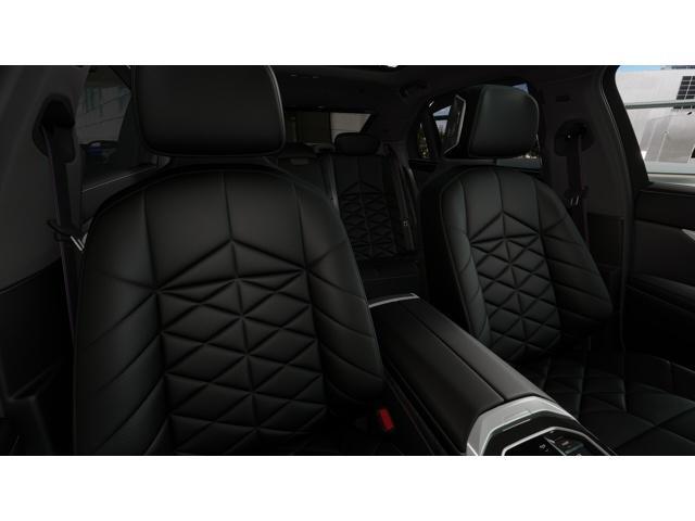 new 2025 BMW 740 car, priced at $92,019
