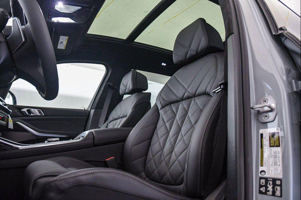 new 2026 BMW X7 car, priced at $95,825