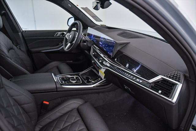 new 2026 BMW X7 car, priced at $95,825