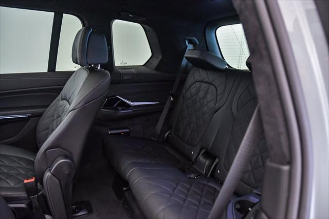 new 2026 BMW X7 car, priced at $95,825
