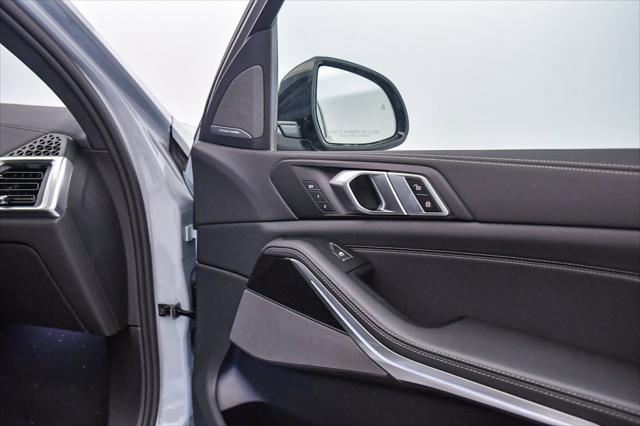 new 2026 BMW X7 car, priced at $95,825