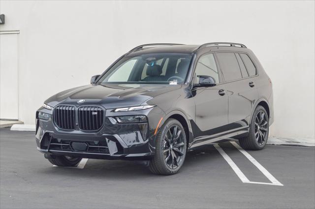 new 2025 BMW X7 car, priced at $114,475