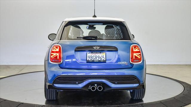 used 2023 MINI Hardtop car, priced at $23,999