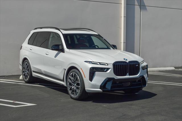 new 2025 BMW X7 car, priced at $114,655