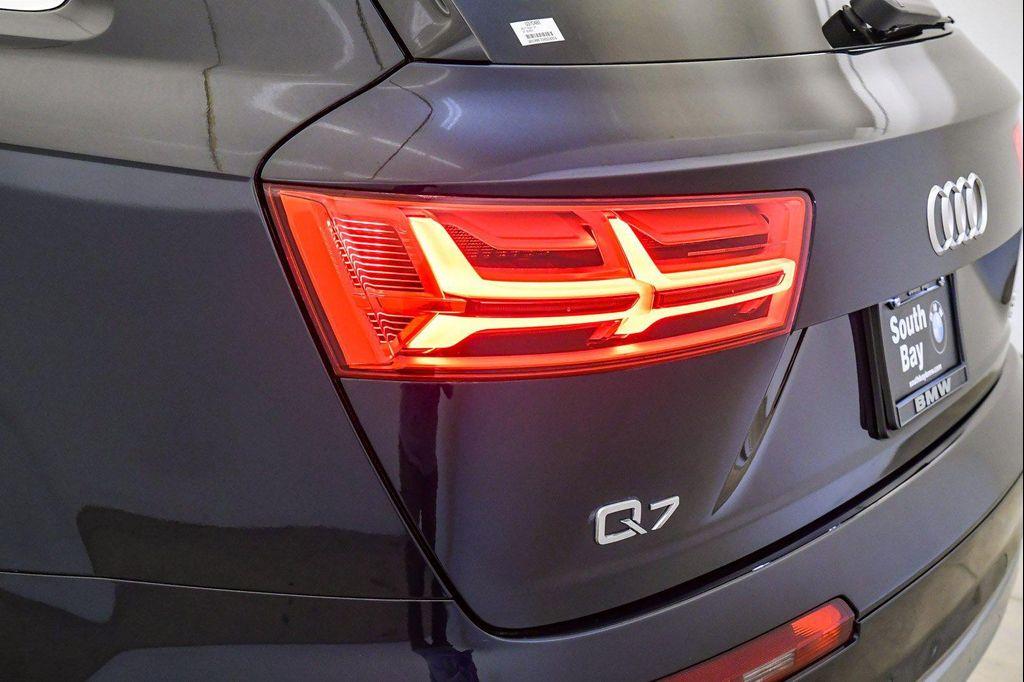 used 2017 Audi Q7 car, priced at $21,999