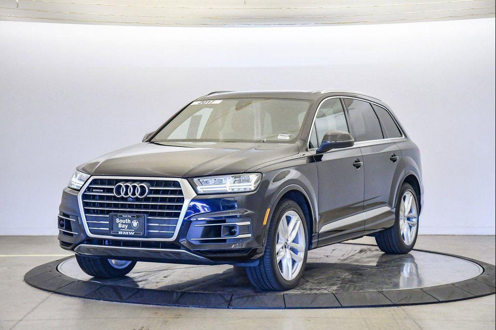 used 2017 Audi Q7 car, priced at $21,999