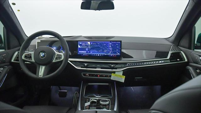 new 2025 BMW X7 car, priced at $90,220
