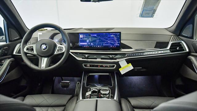 new 2026 BMW X7 car, priced at $95,025