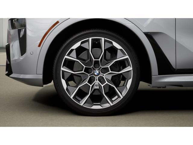 new 2026 BMW X7 car, priced at $96,475