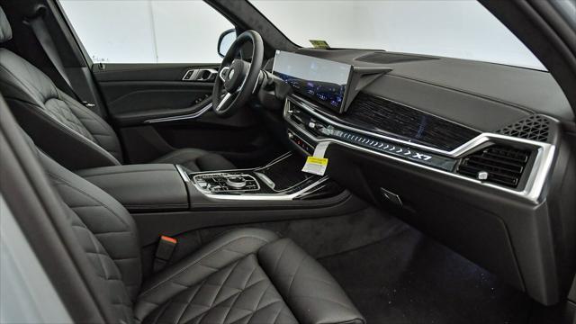 new 2026 BMW X7 car, priced at $96,475