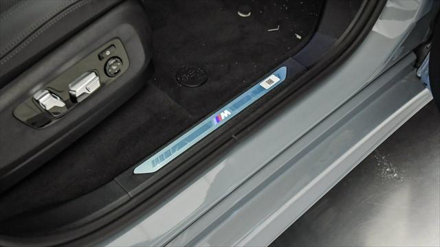 new 2026 BMW X7 car, priced at $94,225