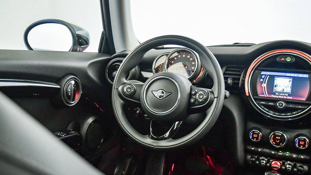 used 2021 MINI Hardtop car, priced at $18,599
