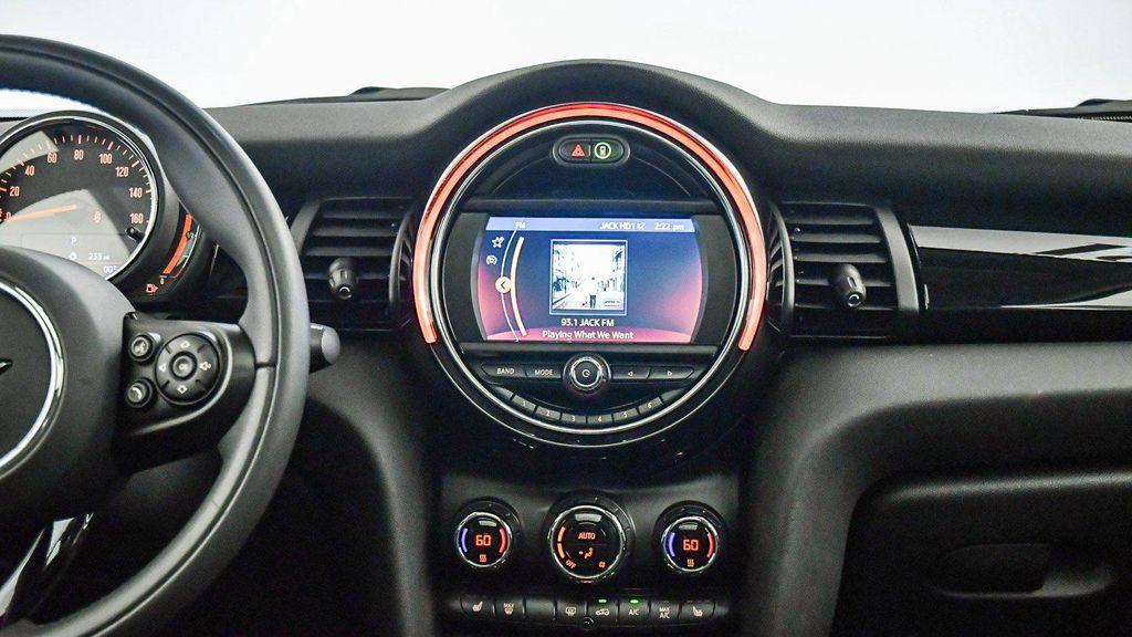 used 2021 MINI Hardtop car, priced at $18,599