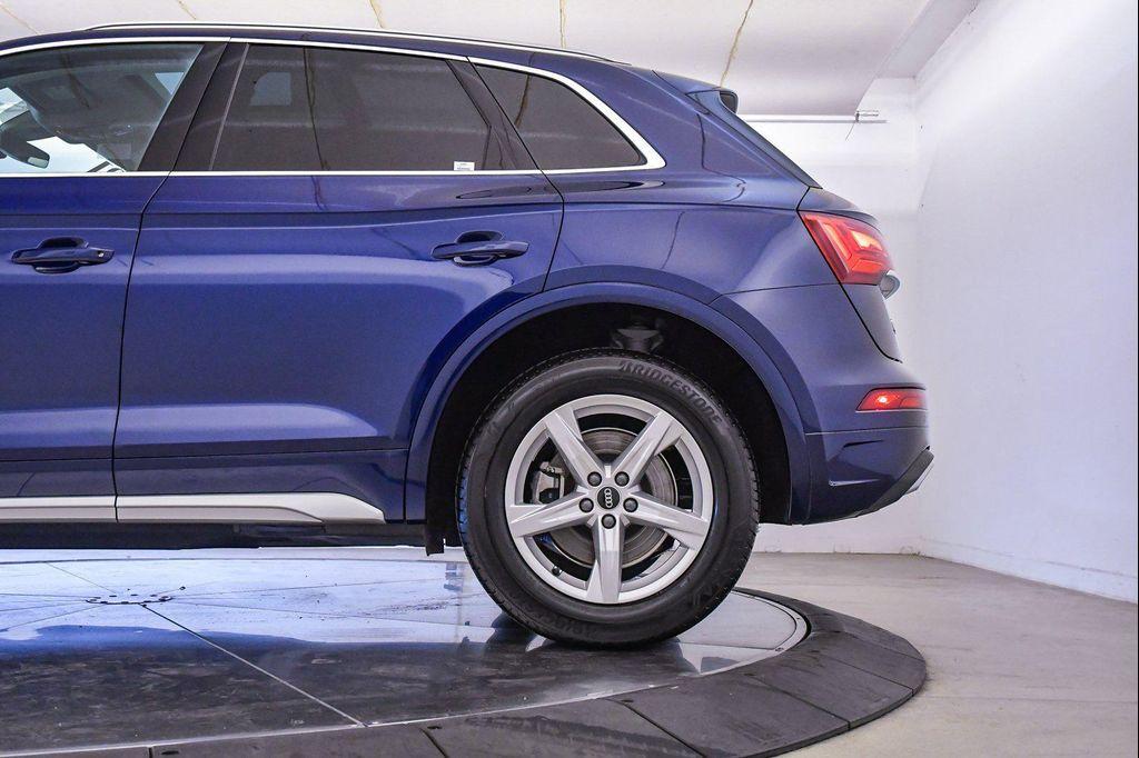 used 2021 Audi Q5 car, priced at $27,737