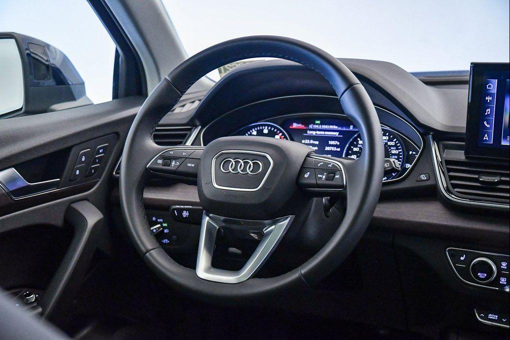 used 2021 Audi Q5 car, priced at $27,737